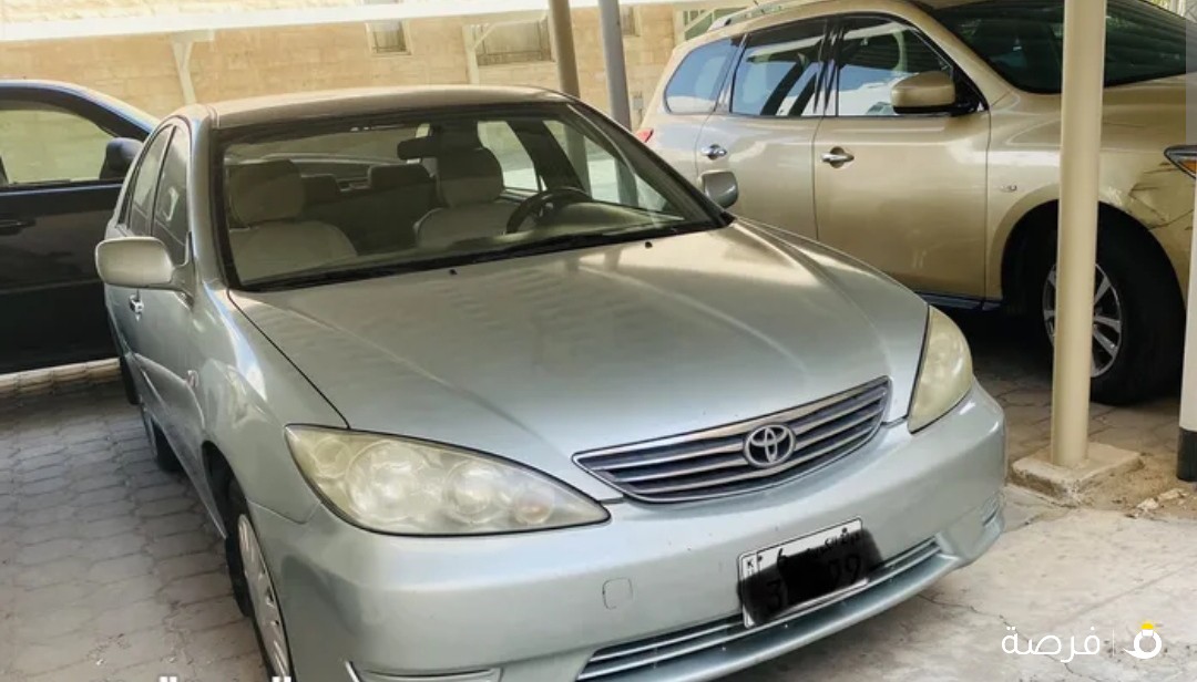 تويوتا كامري 4 سلندر 2005