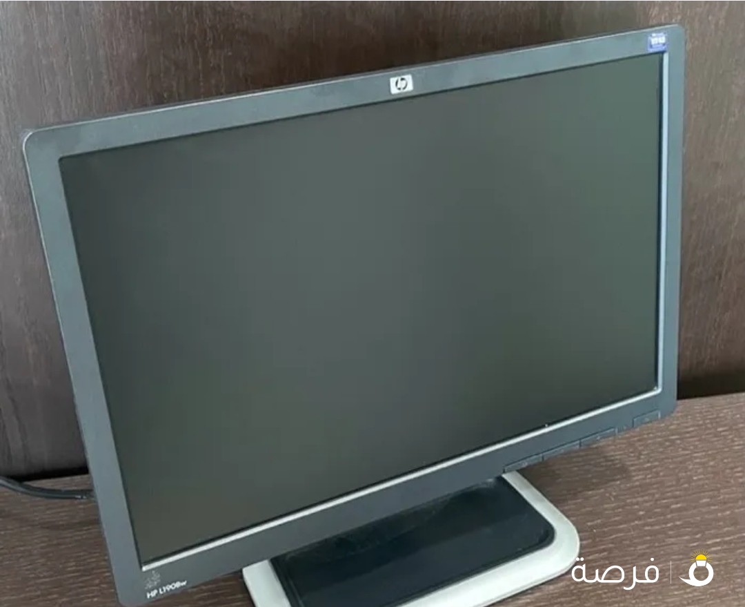 شاشة كمبيوتر مستعملة