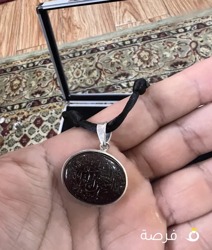 للبيع قلايد