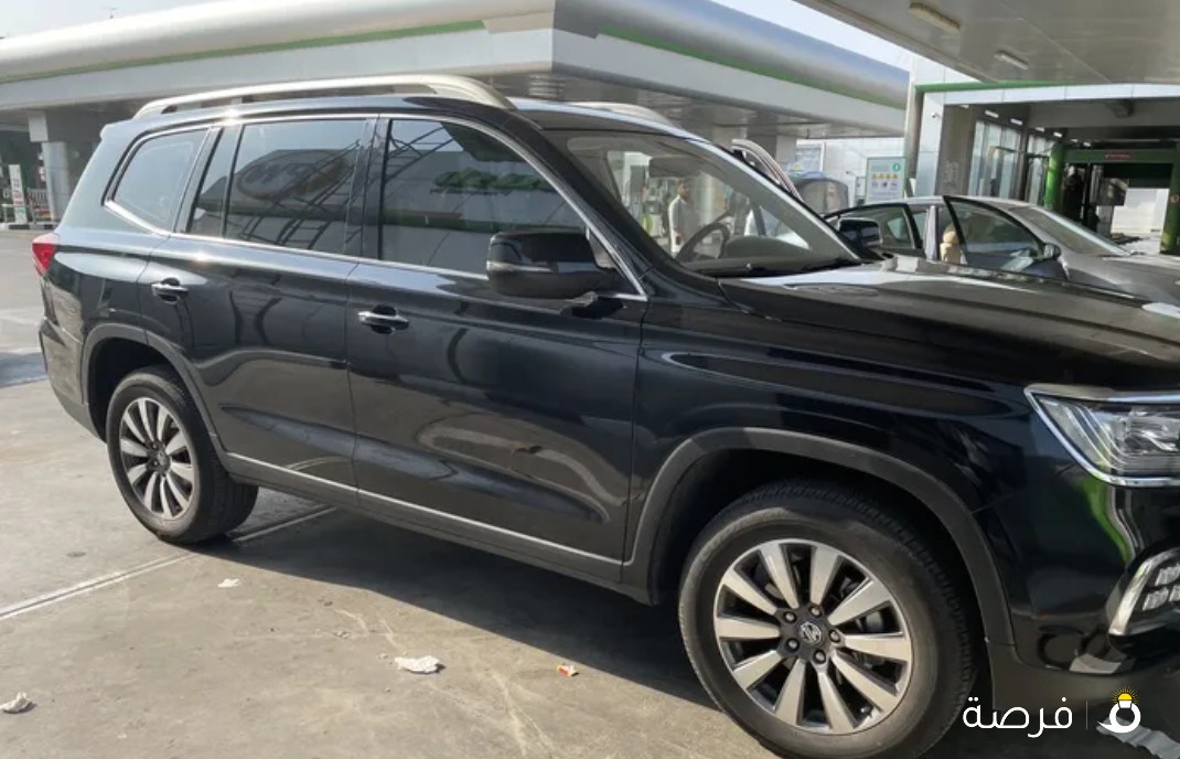 MG موديل 2022 بحالة ممتازة ماشي 11 الف