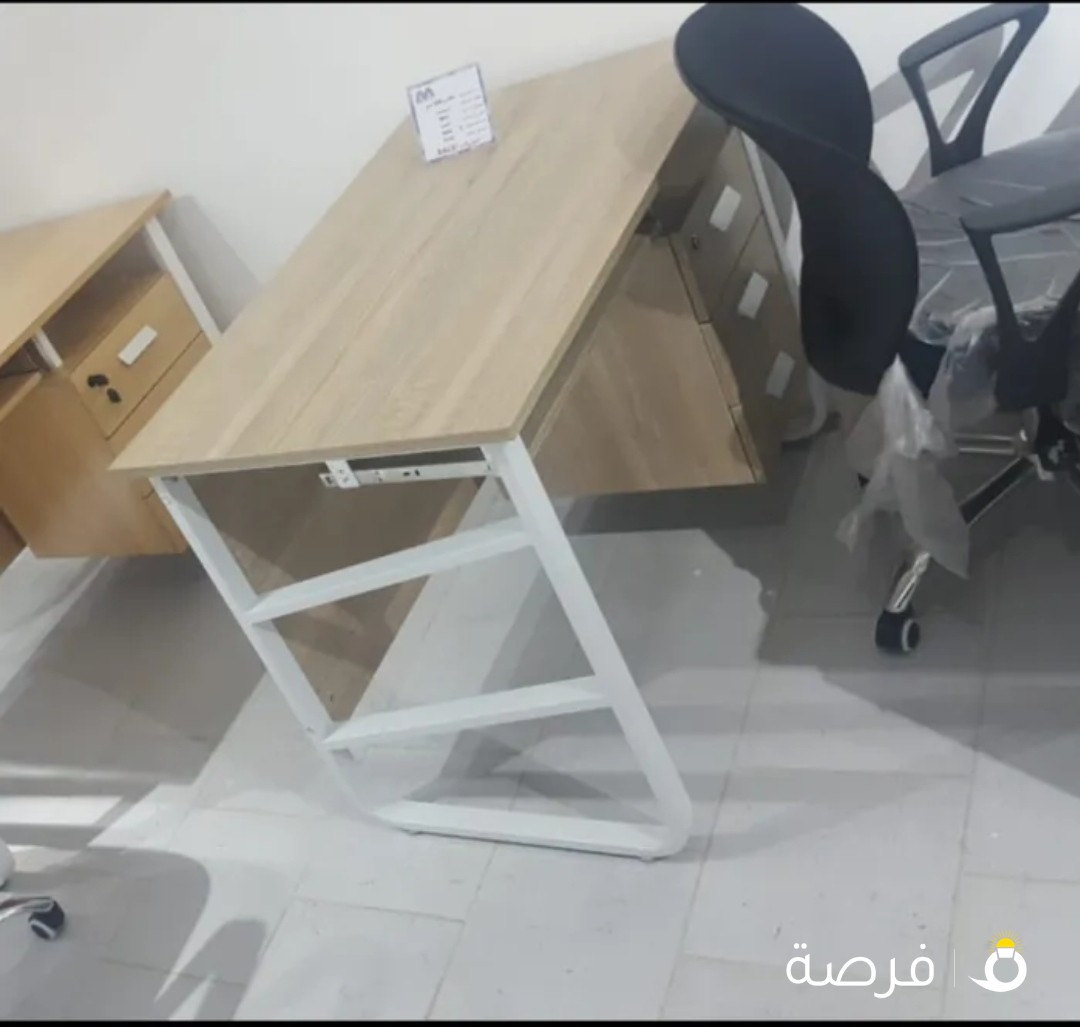 مكتب جديد استعمال 3 شهر