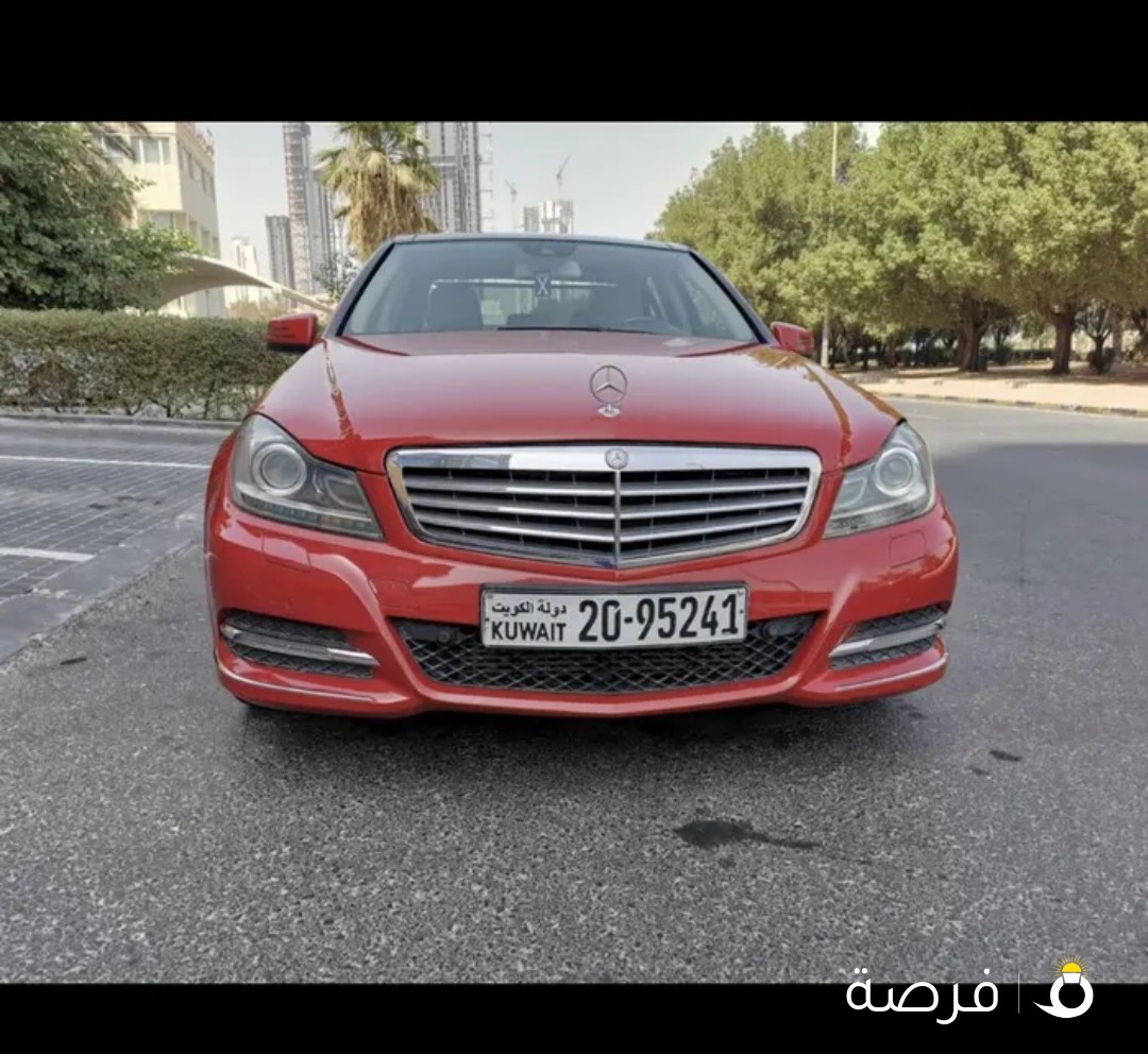مرسيدس c200 موديل 2014 بحالة فوق الممتازة
