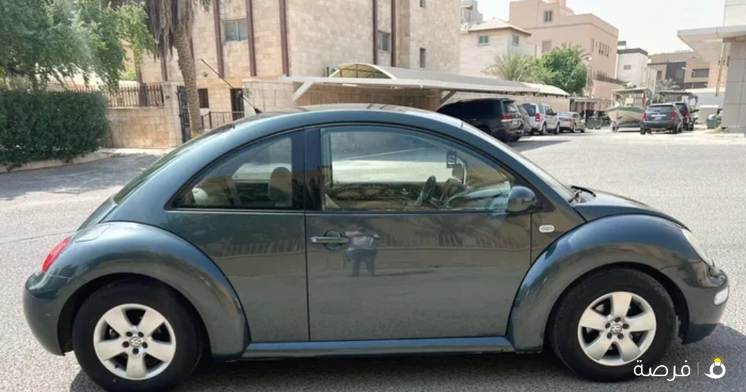 فولكس بيتل 2003 بحالة ممتازة محركات نظيفة مكيف بارد