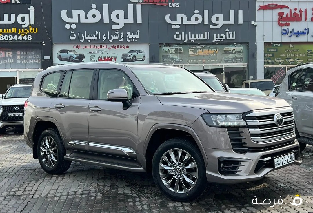 لاند كروزر GXR V6 n موديل 2023 اصفار وارد الساير لون برونزي اريو أس توين تيربو