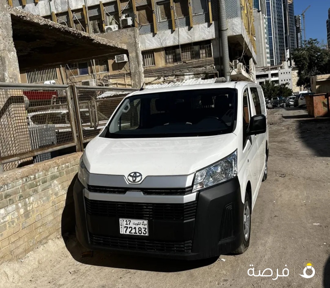 للبيع تويوتا نص ركاب ونص بضاعة 2019