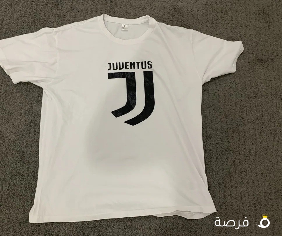 ملابس رياضية صيفية