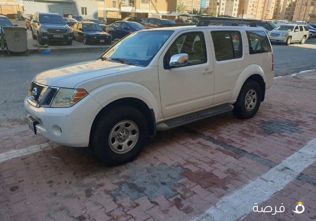 للبيع نيسان باثفندر 2012 ماشية 146 الفfor sale nissan pathfander 2012