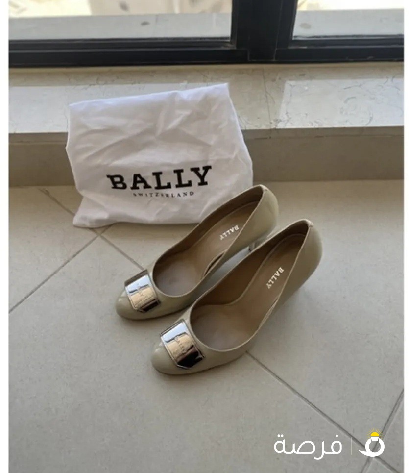 Bally nude heels