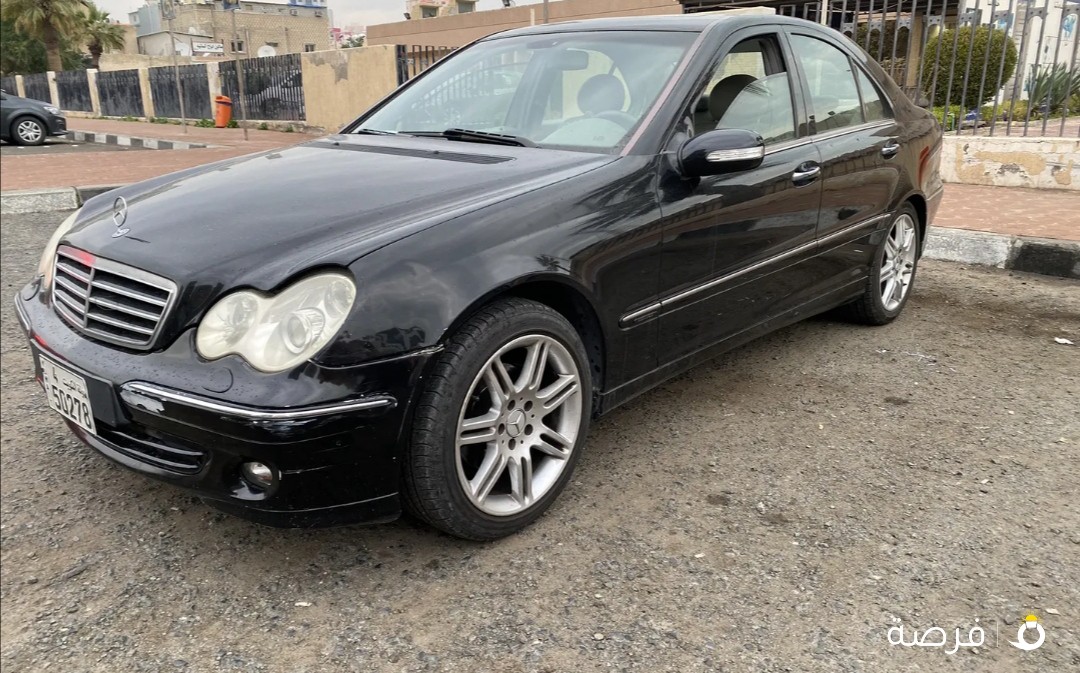مرسيدس C200موديل 2005 صبغ الوكاله بالكامل حاله ممتازه