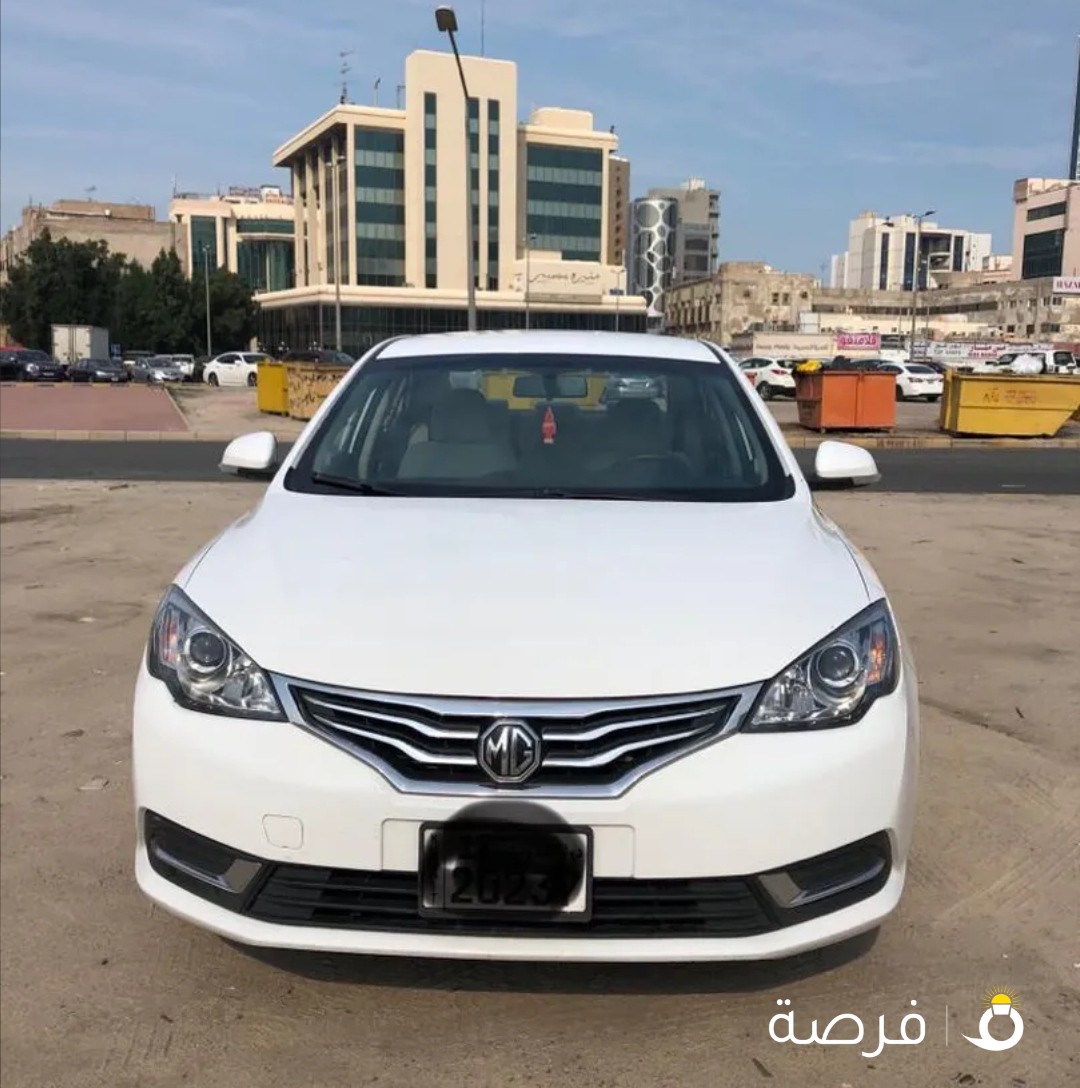 سيارة ام جى 360