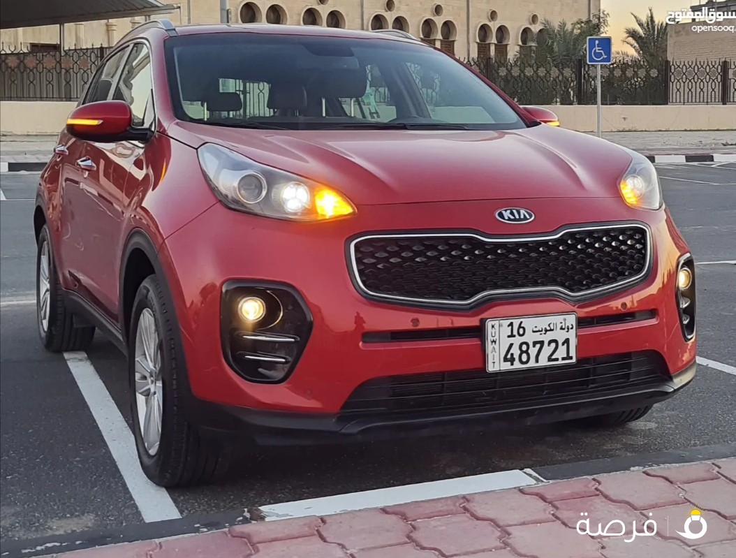 السيارة ( كيا سبورتاج 2018 - اللون عنابي - داخلية بيج - 4 سلندر 1600 سي سي - ممشى 62 ألف - SPEEO - تحكم سكان - مثبت سرعة - شاشة - كاميرا - حساسات أصطفاف أمامي وخلفى - نظام ECO - مرايات ضم - سيرفس منتظم بالوكالة - اضائة نهارى - رنجات المونيوم - كشافات ضباب - كنشات مخمل - تواير جيدة كما مبين بالصور - هيئه جيدة - مكيف أمامي وخلفى - ABS - بلوتوث CD - AUX - USB نظيفة من الداخل والخارج - السيارة تبارك الرحمن بحاله الوكالة - 62 )

السيارة - ( شرط الفحص بالوكالة )

السعر - 5900 للجادين فقط