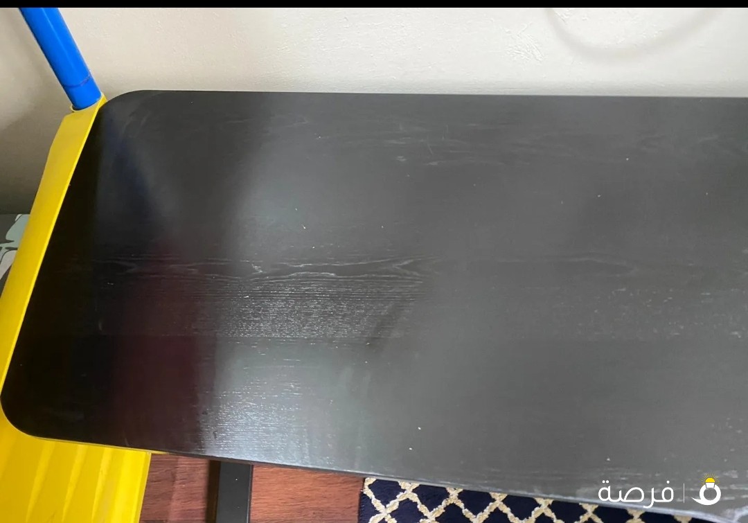ikea bekant desk in very good condition