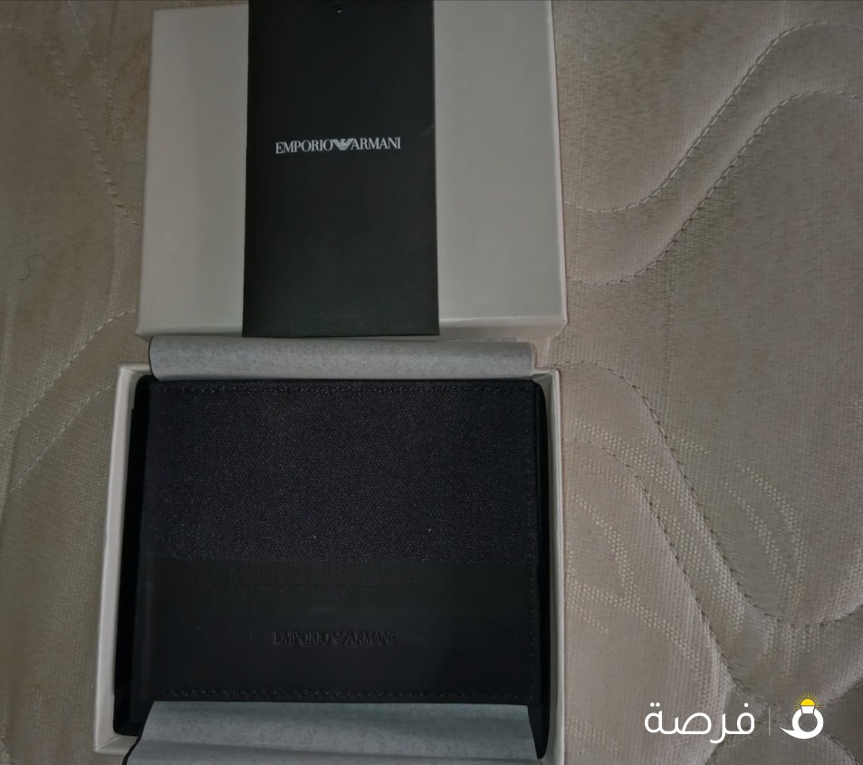 عرض خاص بوك Emporio Armani من ایطالیا جدید ب30 دینار فقط
