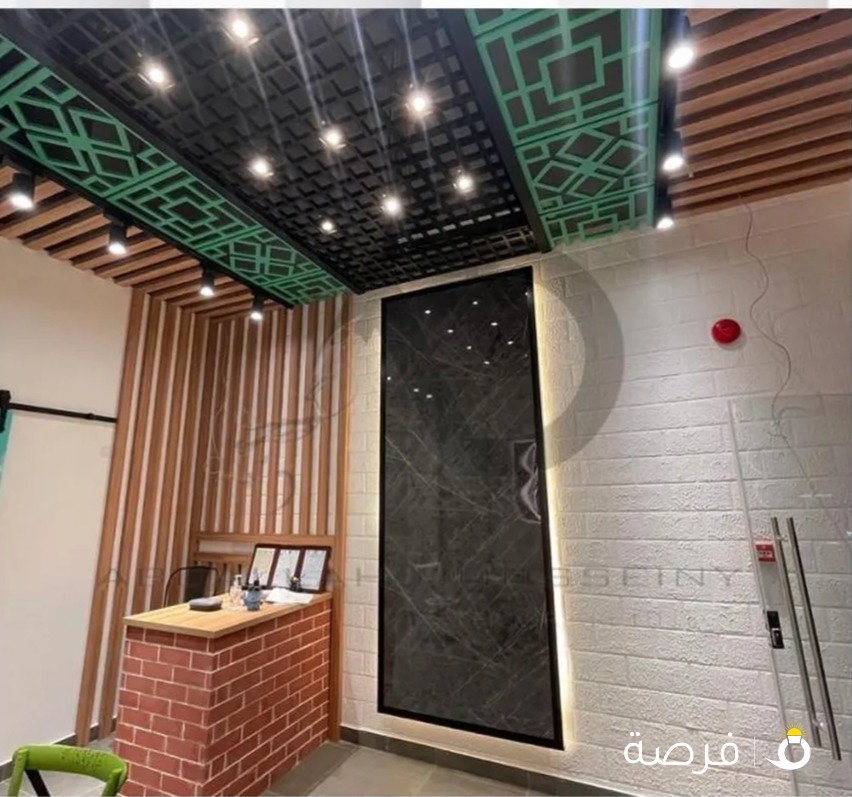 تصميم وتنفيذ وتشطيب ديكورات داخلية وبوث معارض بأقل الأسعار مهندس ديكور