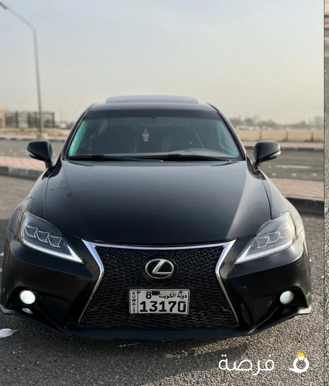 لكزس is300 موديل 2009