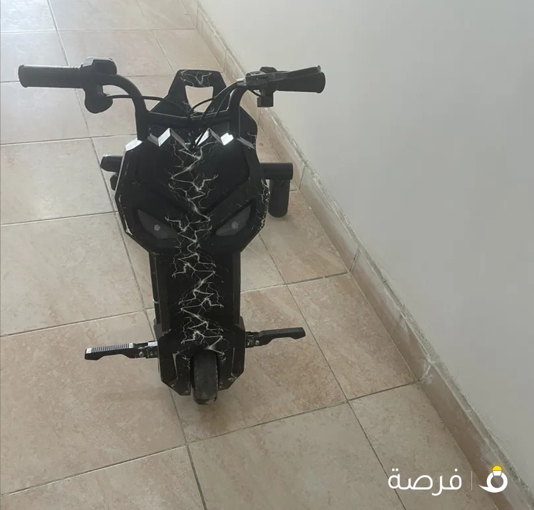 للبيع سكوتر درفت مستعمل ونظيف جدا مع الشحن