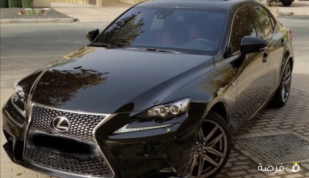للبيع لكزس is350 F sport موديل 2016 الساير