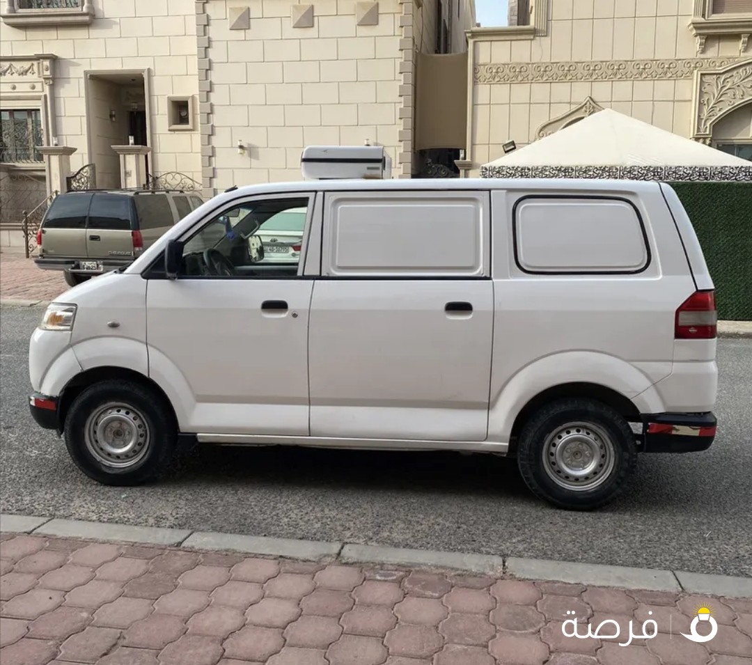 للبيع باص سوزوكي ثلاجة
السيارة مرفق صورة الفحص اول ماشريته قبل 3 شهور
السيارة مسويلها سيرفس كامل تواير جديده دهن وفلتر وتصفية وهيئة كامله
موديل 2008
كل شي فيها شغال
السعر : 1200