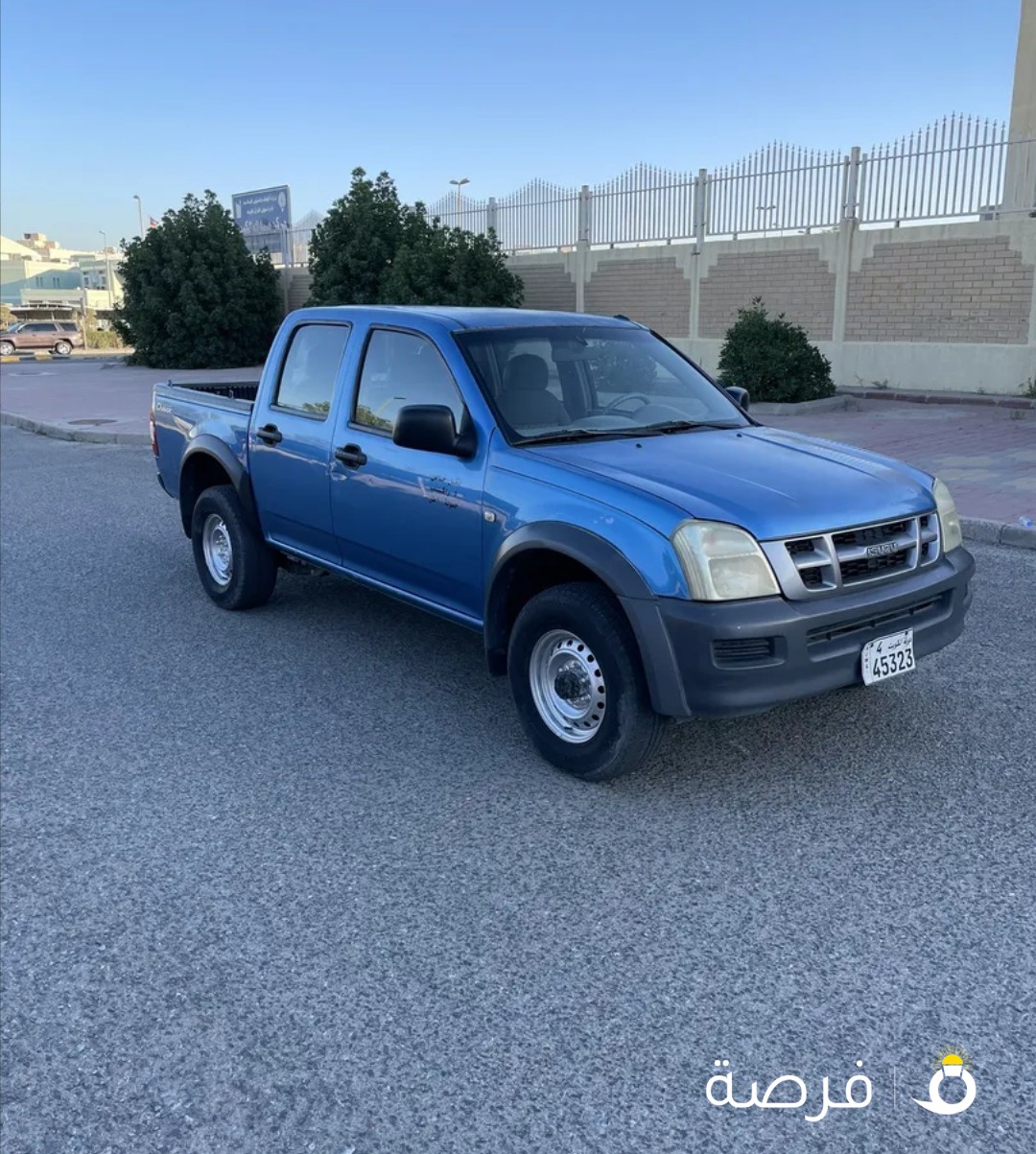 وانيت ايسوزو 2004 م بانزين ماشي 109 الف دبل قير