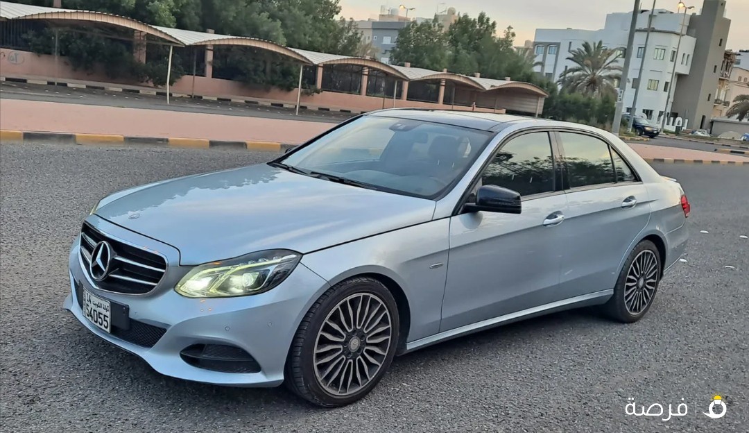 Mercedes E300 - 2016 Sky Blue