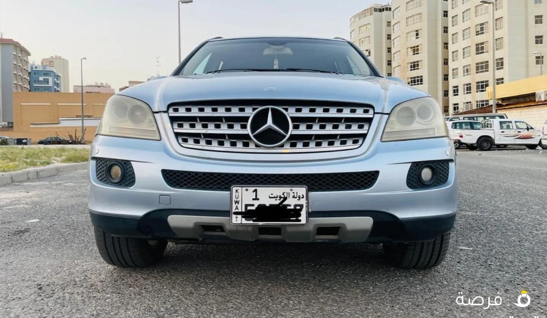 مرسيدس ML350بحالة ممتازة شرط الفحص بيعة سريعة للسفر