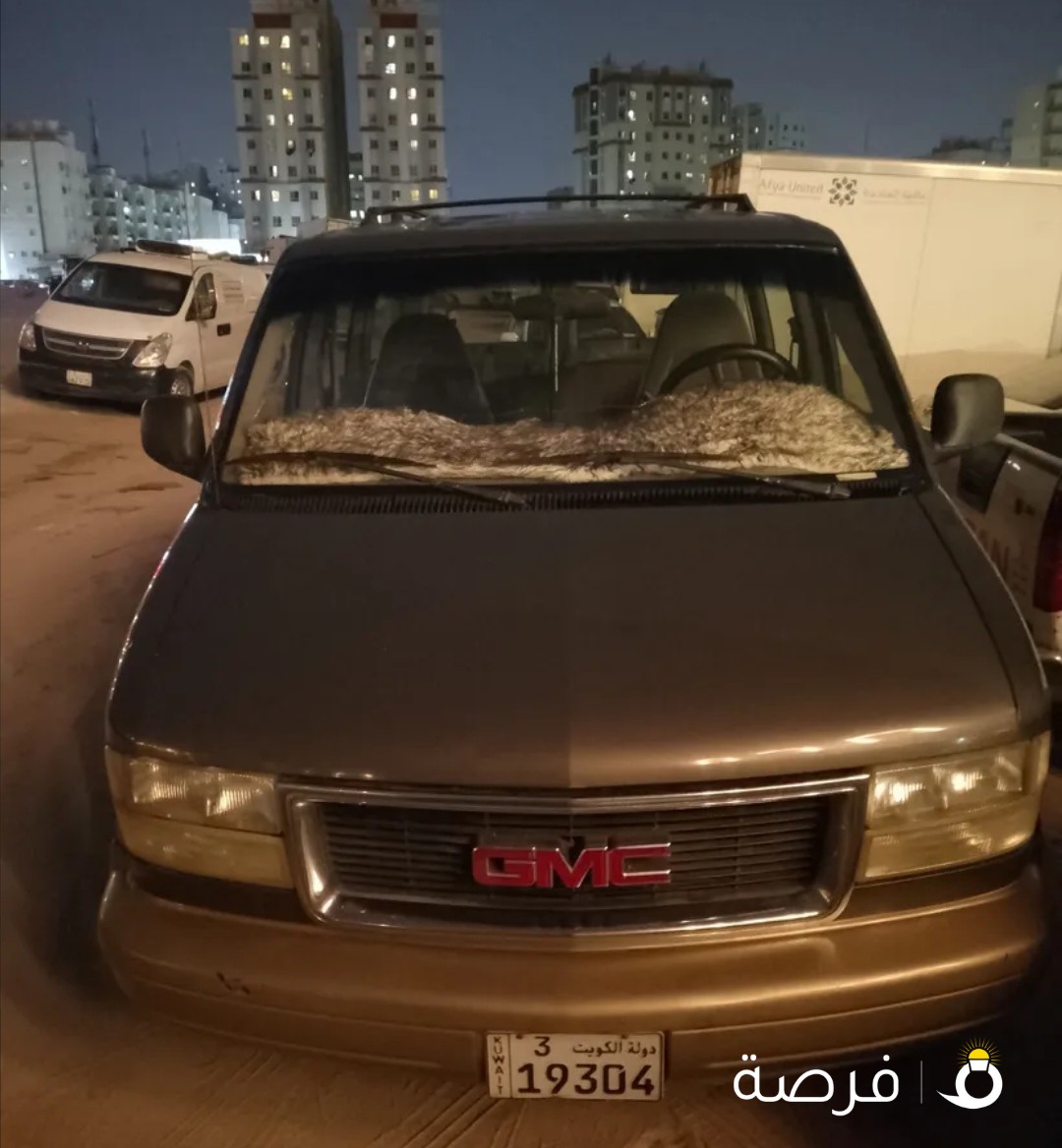 سياره فان GMC