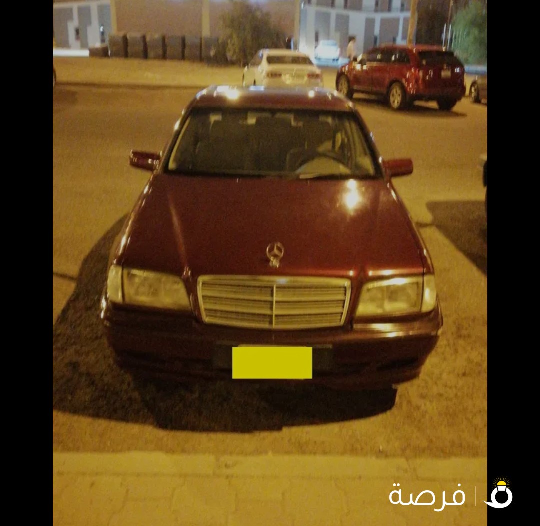 مرسيدس C200 فبريكا 99 ماشى173 ألف كانت مرفوعهبحالة ممتازه. مكينه جير شاص ممتازة- لايوجد تهريبات
