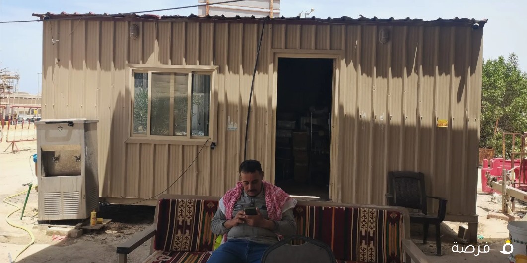 كرفان مجلد بالكامل من الداخل عازل للحرارة