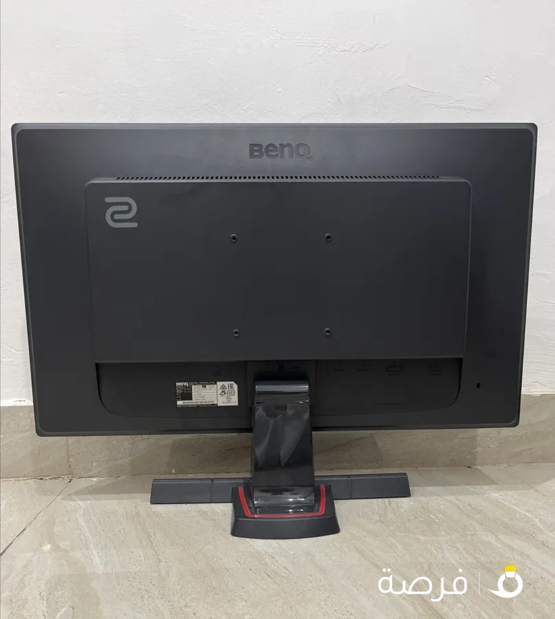 شاشة BenQ .