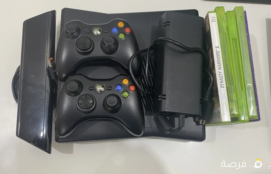 اكس بوكس 360 مع يدتين وكامره و5 اشرطه