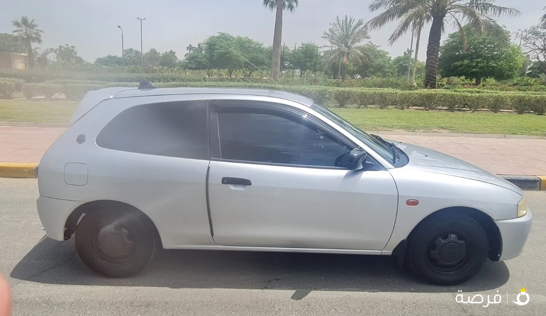 كولت موديل 1999