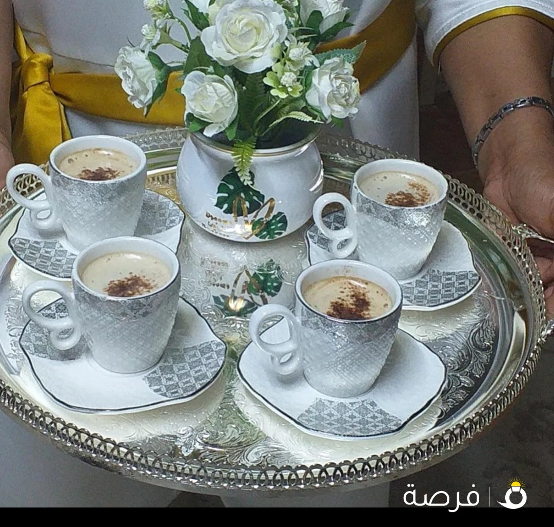 تمور مع خدمة ضيافة رجالي ونسائي راقيه