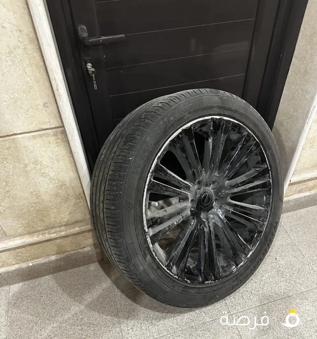 رنج كرايسلر حجم 20 مع تاير السعر 30 / التواصل واتساب محادثة فقط
