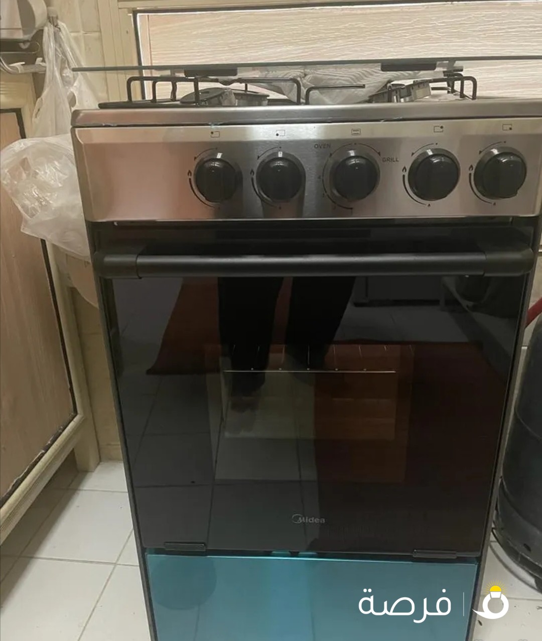 Midea Gas stove burner with oven