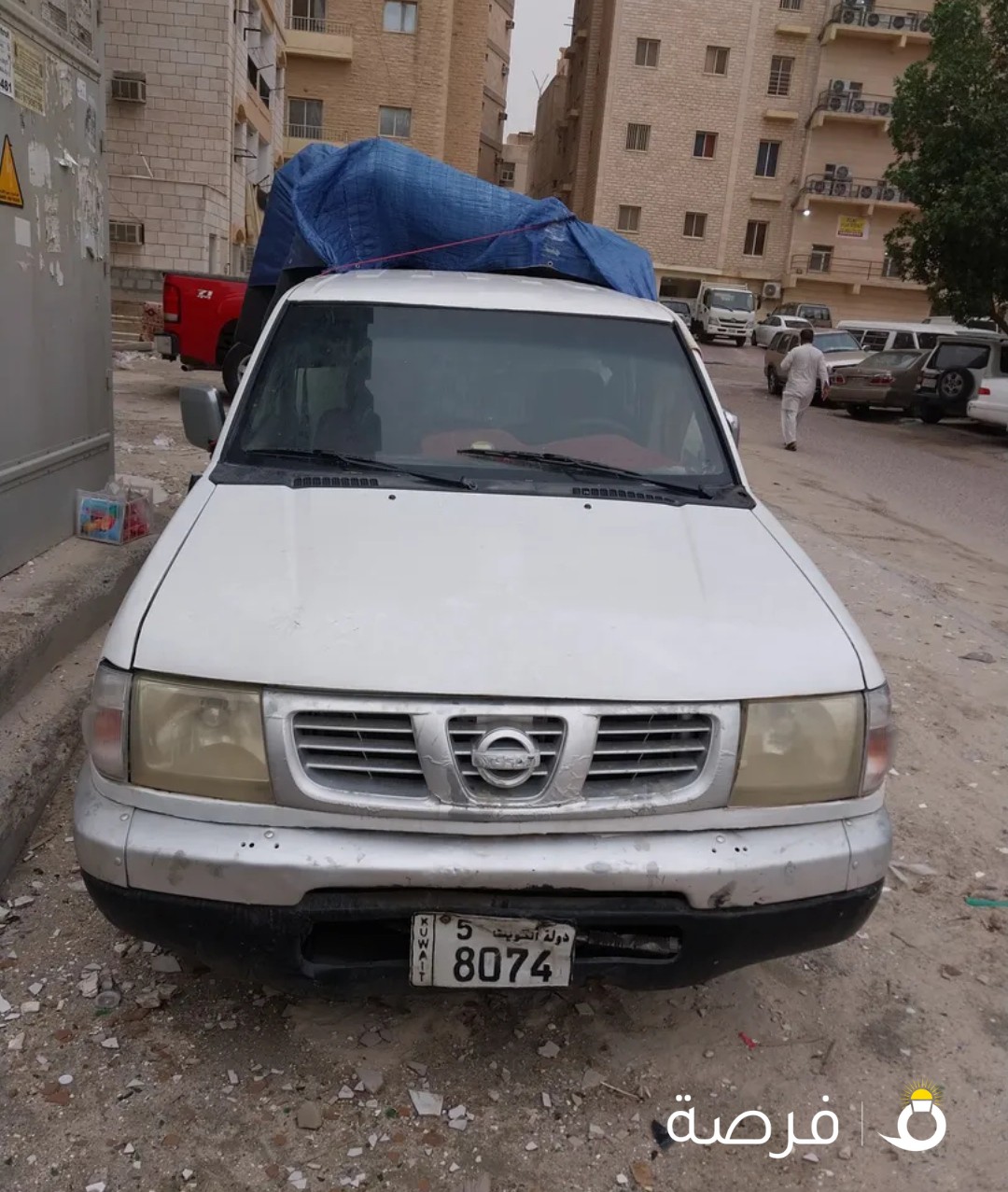 نيسان وانيت 2002