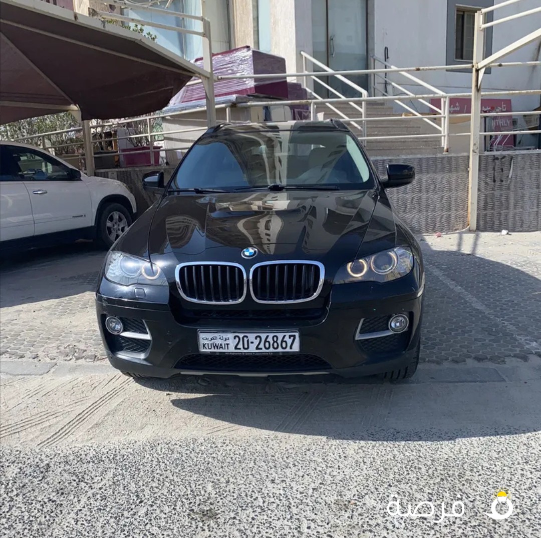 BMW X6 model 2013 / 159000 KM
