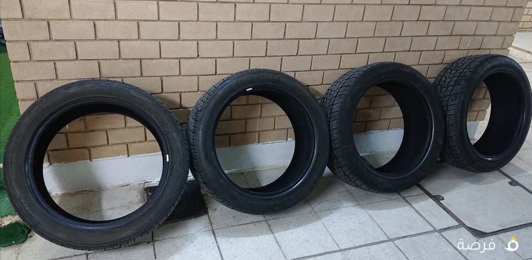 للبيع 4 تواير حجم 22 انش285/45 ماركة Roadstone
