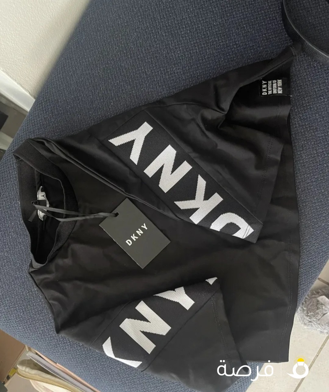 DKNY top. NEW