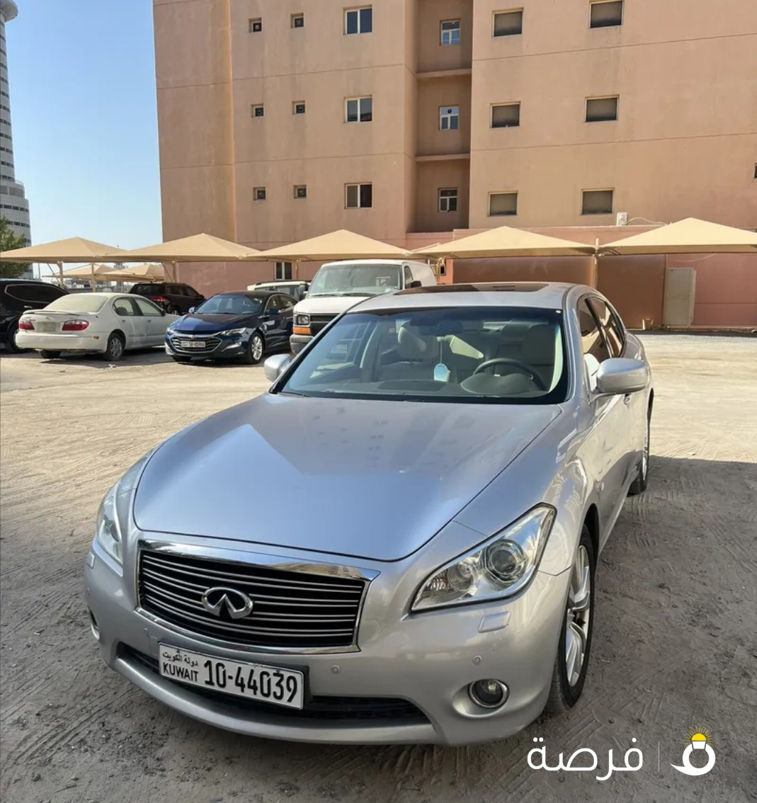 انفينيتي m37 2011