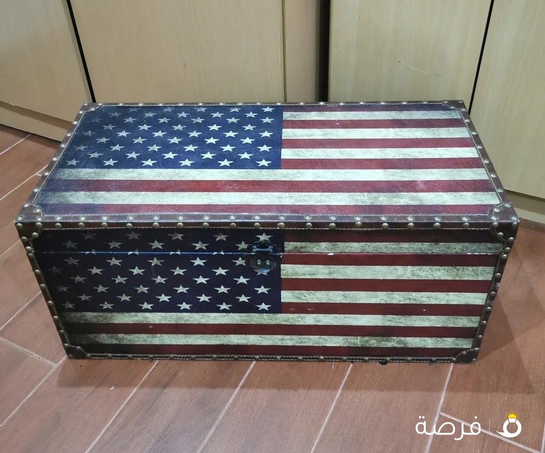 للبيع صندوق أمريكي 5 دنانير