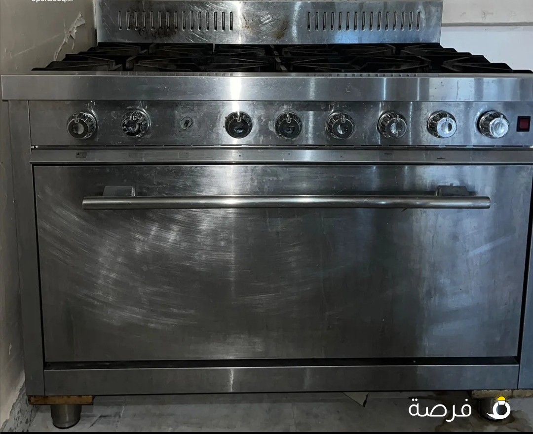 فرن المطبخ