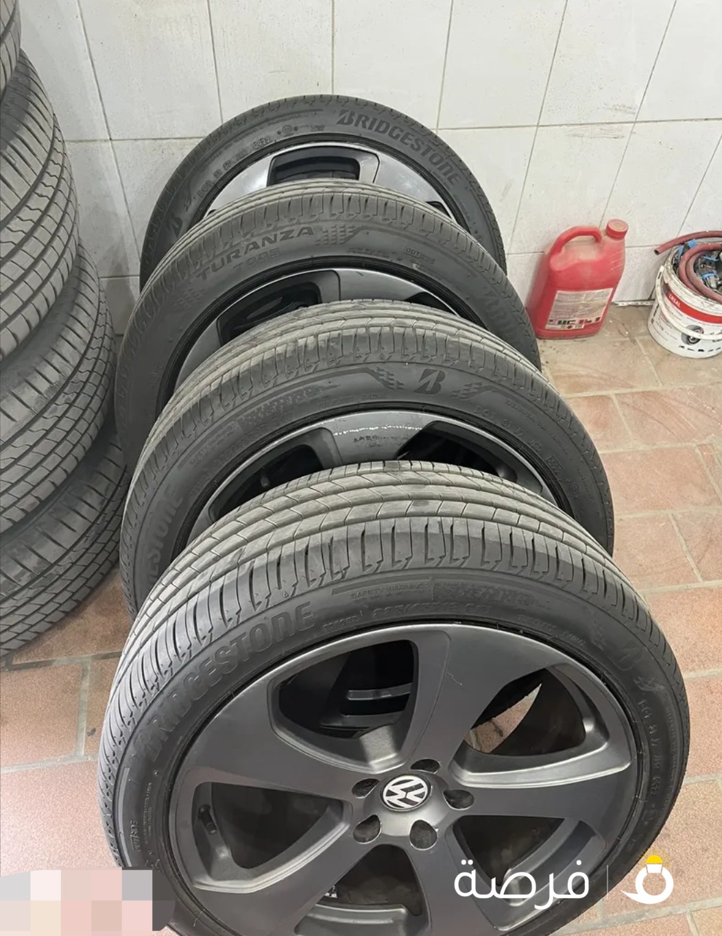 4 رنقات قولف GTI MK7 مع 4 تواير بريدجستون