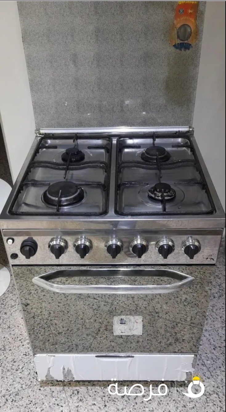 طباخ مستعمل بحاله ممتازه اربعه شعله