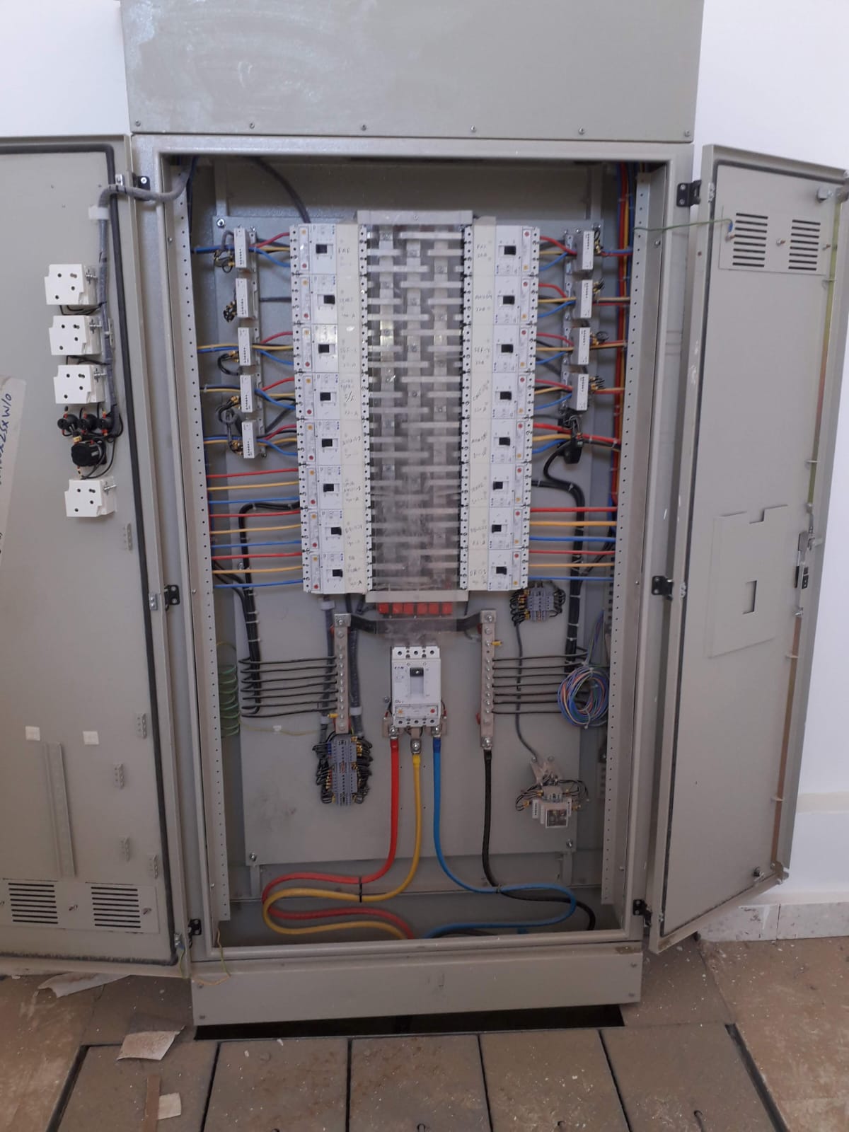 كهربائي منازل