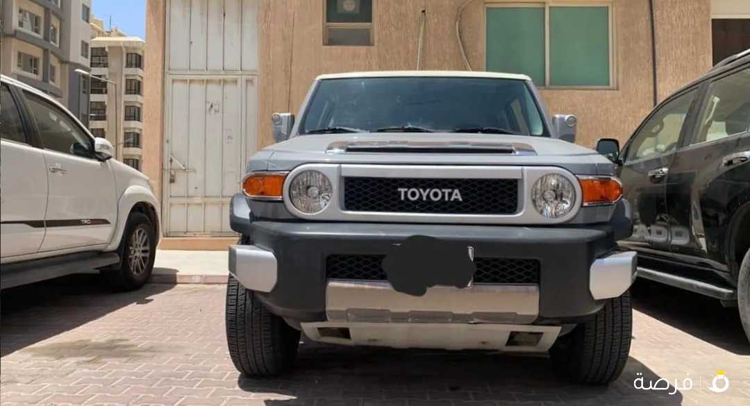 تويوتا اف جاي كررزر 2014