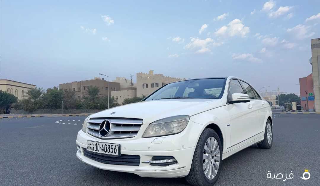 Mercedes C200 model 2011 full