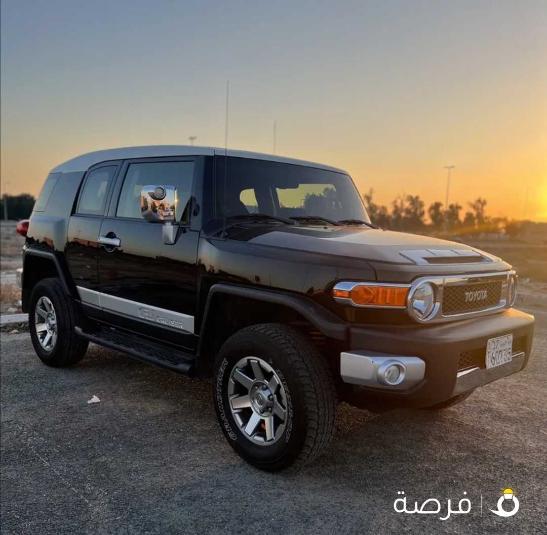 تويوتا اف جي كروزر 2019