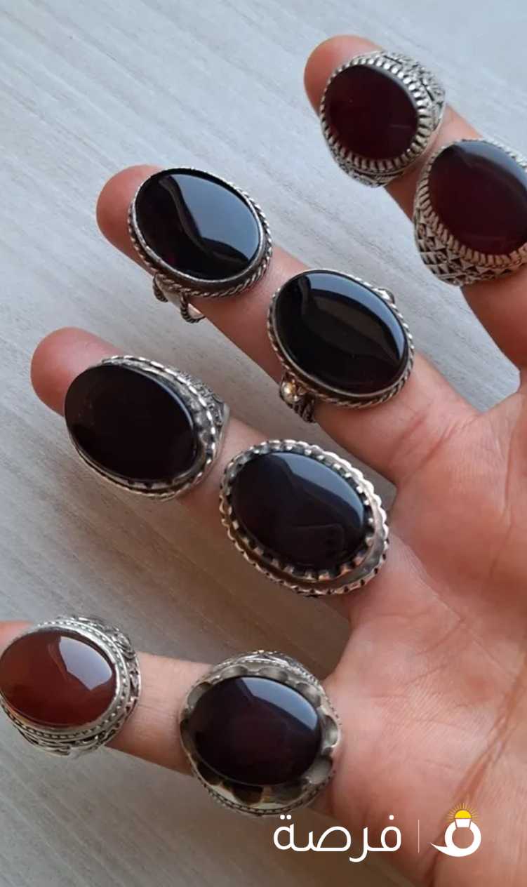 خواتم متميزه من العقيق اليمانى والفيروزج