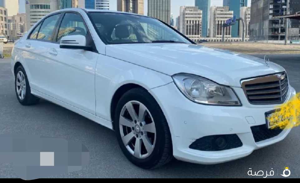 للبيع مرسيدس C180 - وكالة 4 سلندر حجم 1600cc