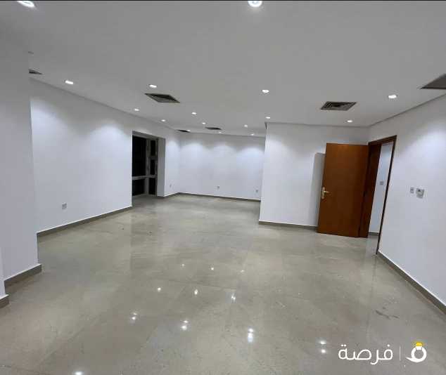 للإيجار فيلا في سلوى بها حديقة villa for rent in salwa